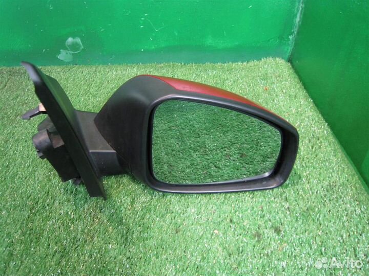 Зеркало правое Renault Megane 3 (BZ0H) 2011