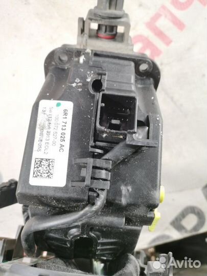 Селектор АКПП Skoda Fabia хетчбек CBZ 2012