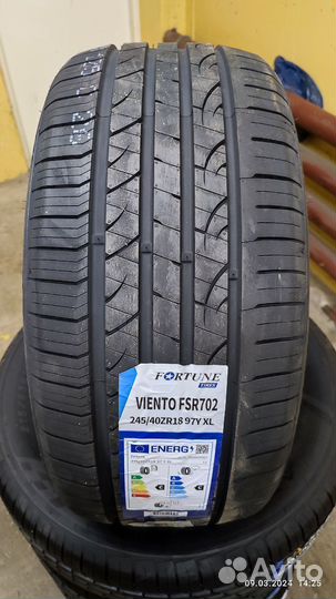 Fortune FSR702 245/40 R18 и 265/35 R18 97Y