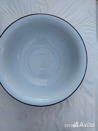 Таз эмалированный