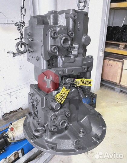 Основной насос PC200LC-7 708-2L-00300