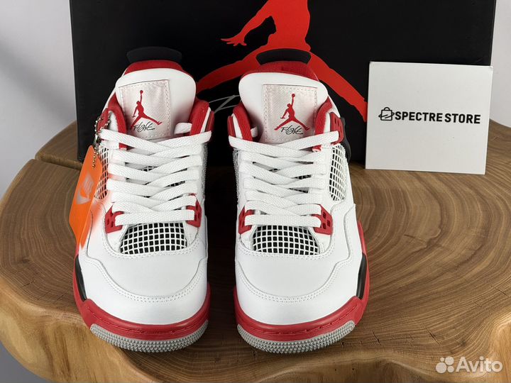 Кроссовки Nike Air Jordan 4 Fire Red