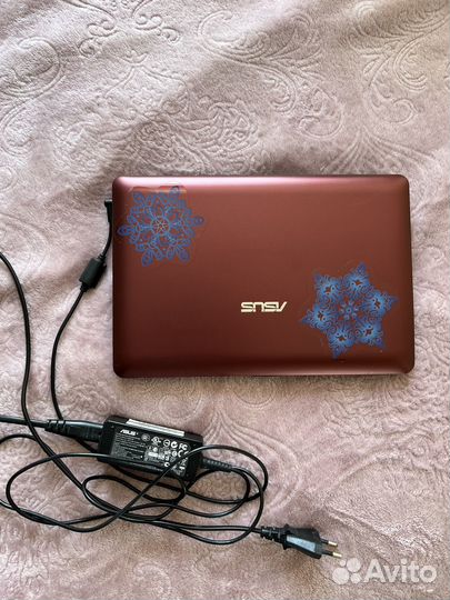 Нетбук Asus eee PC