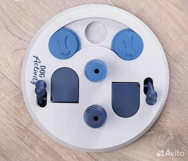 Развивающая игрушка Flip Board, Trixie