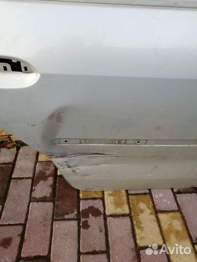 Дверь на renault logan 1