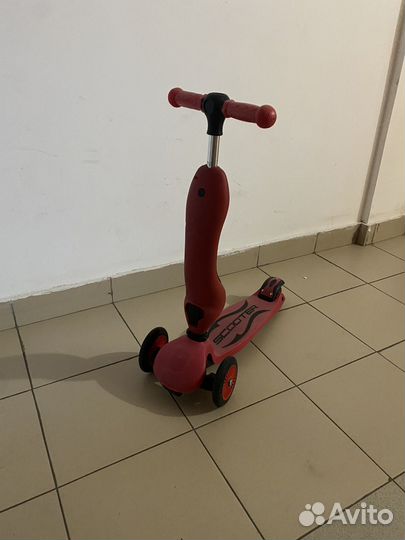 Самокат до 4 лет с сидушкой
