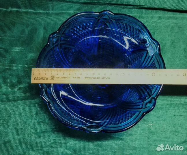 Ваза для фруктов на ножке кобальтовое стекло СССР