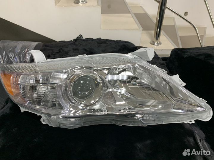 Галогеновые фары Toyota Camry 40