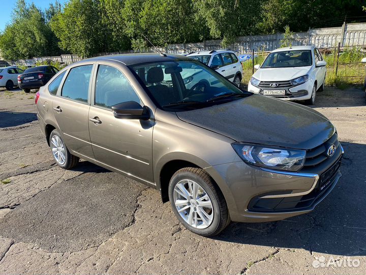LADA Granta 1.6 МТ, 2024