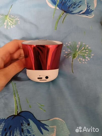 Блютуз колонка creative woof 3