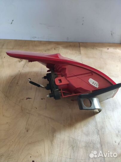 Фонарь задний правый ситроен с5x7 седан