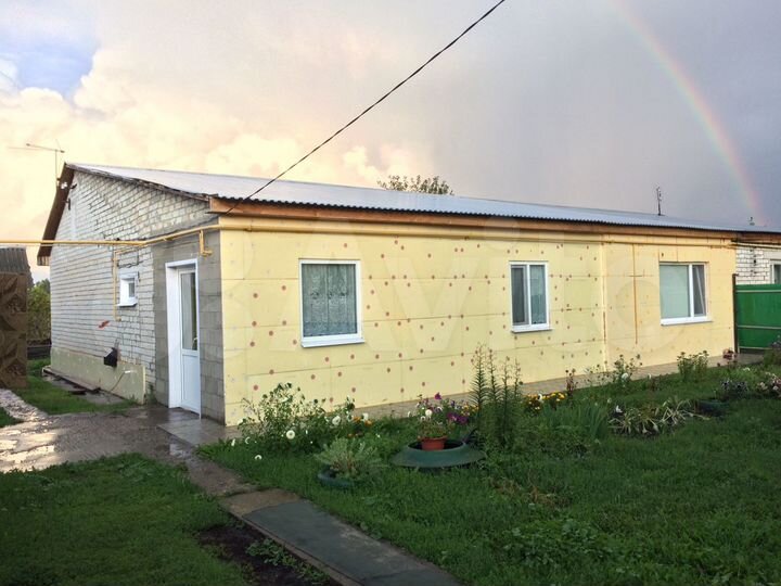 Дом 100 м² на участке 10 сот.