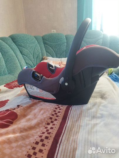 Автолюлька (Франция) и рюкзак-кенгуру