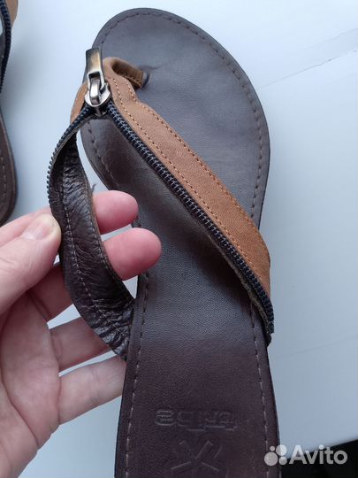 Босоножки шлепки женские кожа