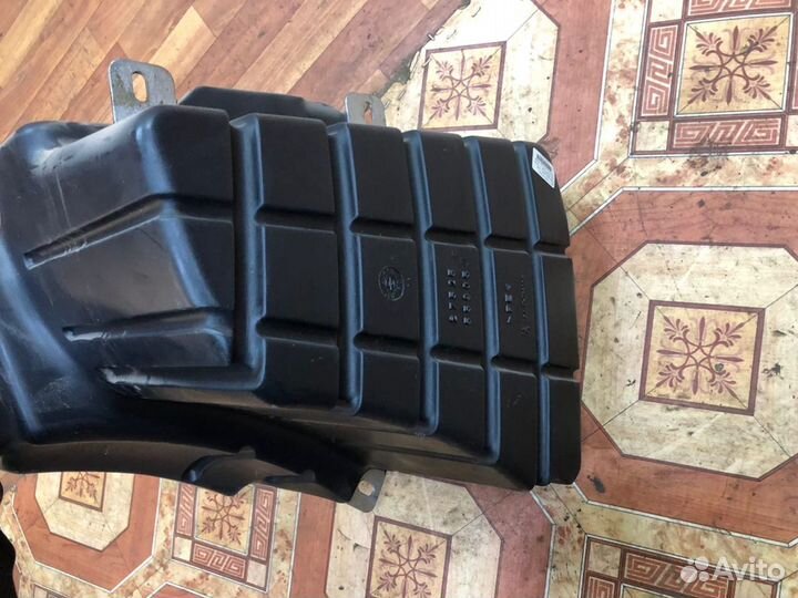 Сабвуфер land Rover Range Rover 2004