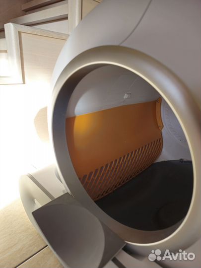 Умный автоматический лоток для кошек