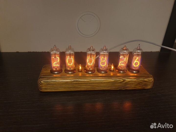 Ламповые часы (гри)