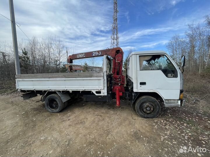 Бортовой грузовик Mitsubishi Fuso Canter с КМУ UNIC, 1992