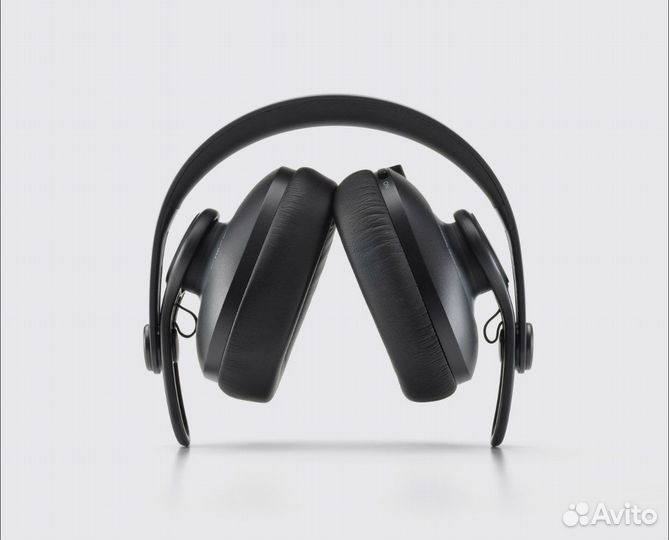 Беспроводные наушники AKG K361-BT