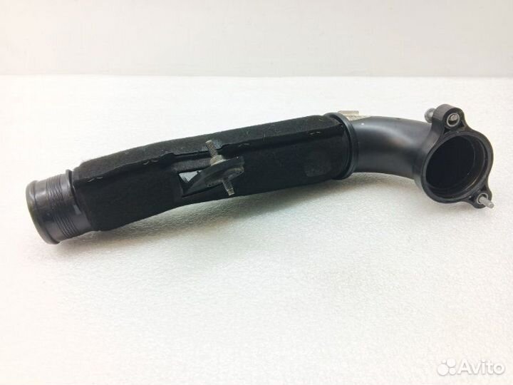 Патрубок интеркулера Audi Q5 FY 2.0 DET 2019