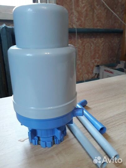 Помпа для бутылей 19л