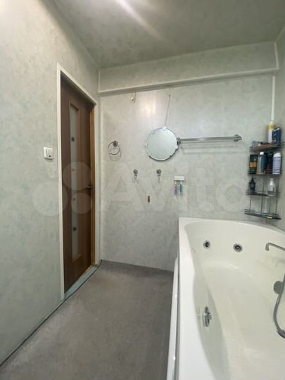 2-к. квартира, 45 м², 5/5 эт.