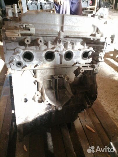 Двигатель Nissan Tiida HR15