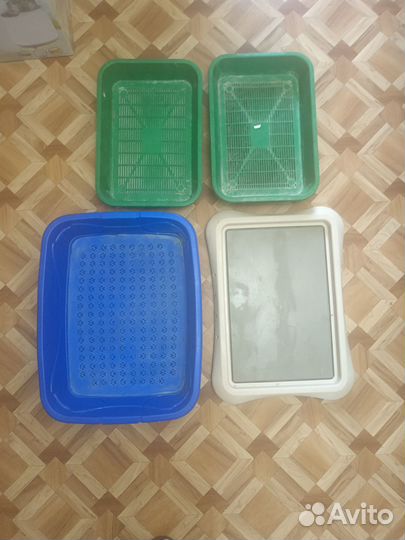 Лотки для кошек и собак, поводки