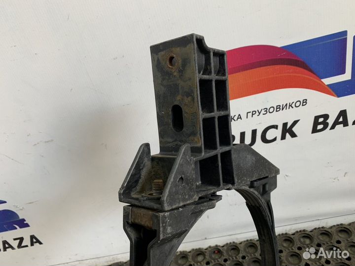 5010626034 Кронштейн корпуса воздушного фильтра