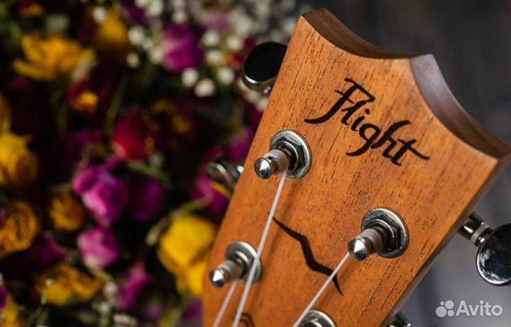 Укулеле концерт Flight + аксессуары