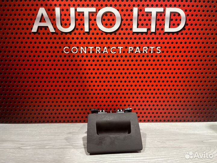 Бардачок Bmw X1 F48 2018