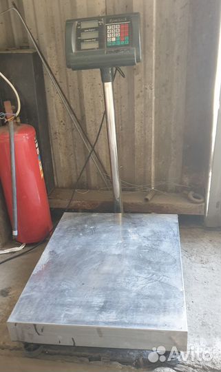 Весы платформенные бу