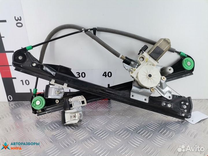 Стеклоподъемник передний правый Ford Focus 1999