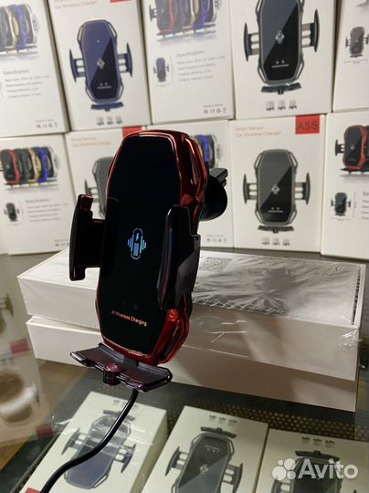 Держатель для телефона с беспроводной зарядкой