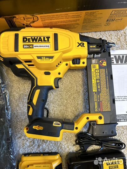 Нейлер Dewalt dcn680 мексика оригинал