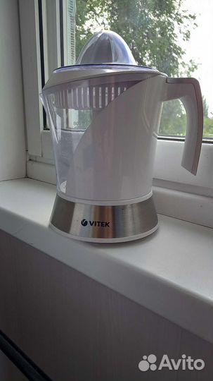 Соковыжималка электрическая