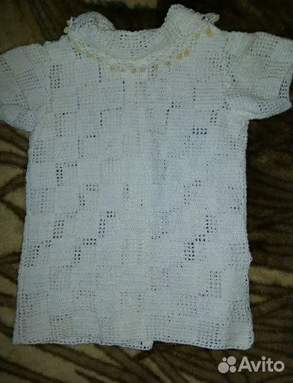 Кофта детская вязаная крючком