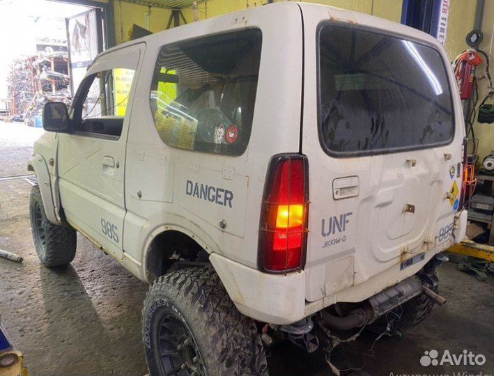 Локи передние правые Suzuki Jimny Wide JB33W G13B 145347