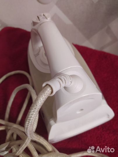 Прекрасный топовый утюг Филипс