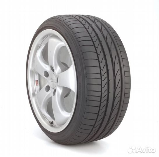Bridgestone Potenza RE050A 265/35 R19 98Y