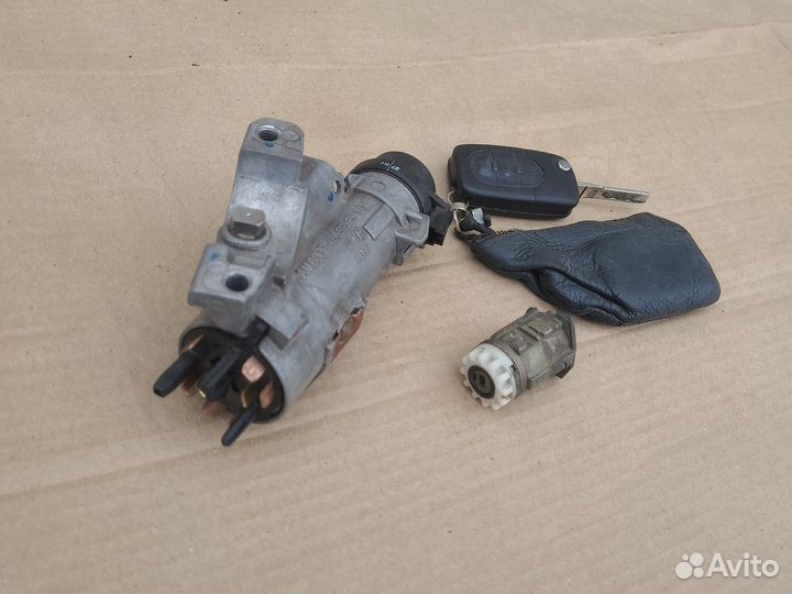 Замок зажигания Audi A4 B6 B7 2001-2009
