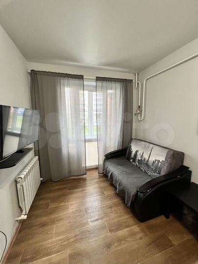 1-к. квартира, 42,7 м², 1/3 эт.