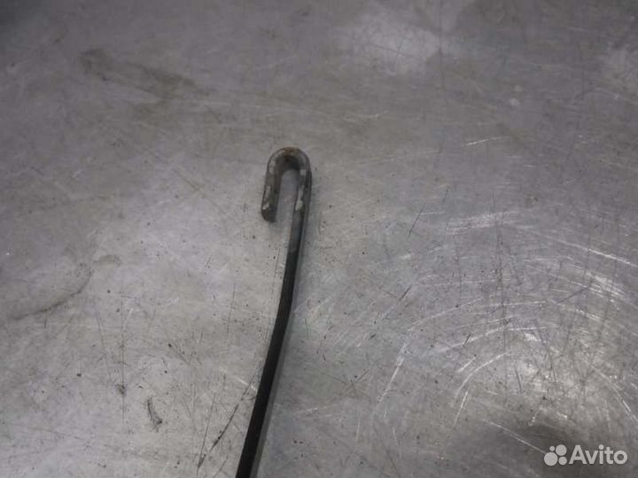 Поводок дворника передний правый Mitsubishi Pajero