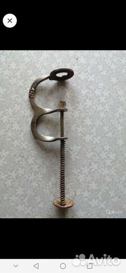 Удалитель вишнёвых косточек