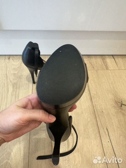 Босоножки женские 35 размер черные