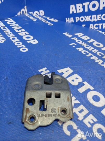 Замок спинки сиденья Bmw E46 купе M52B25 2000