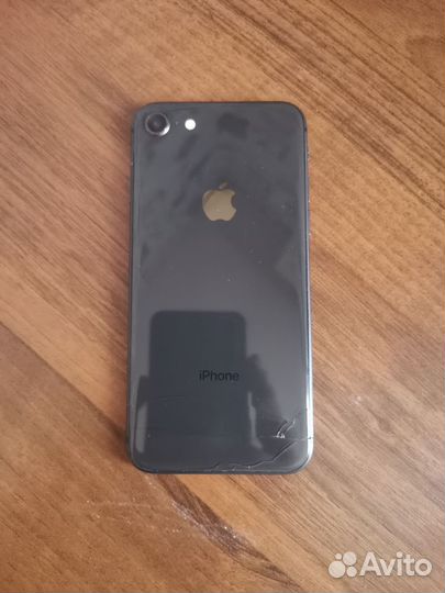 iPhone 8, 64 ГБ