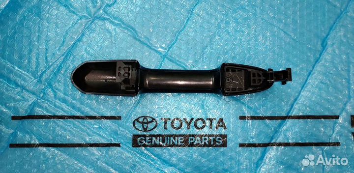 Внешняя ручка двери рав 4 -5 черная без Smart Key