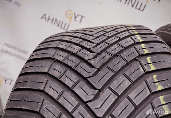 Continental AllSeasonContact 255/45 R20 94Y
