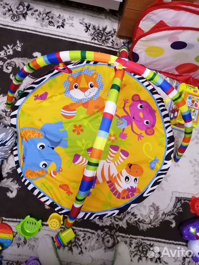 Развивающийся коврик